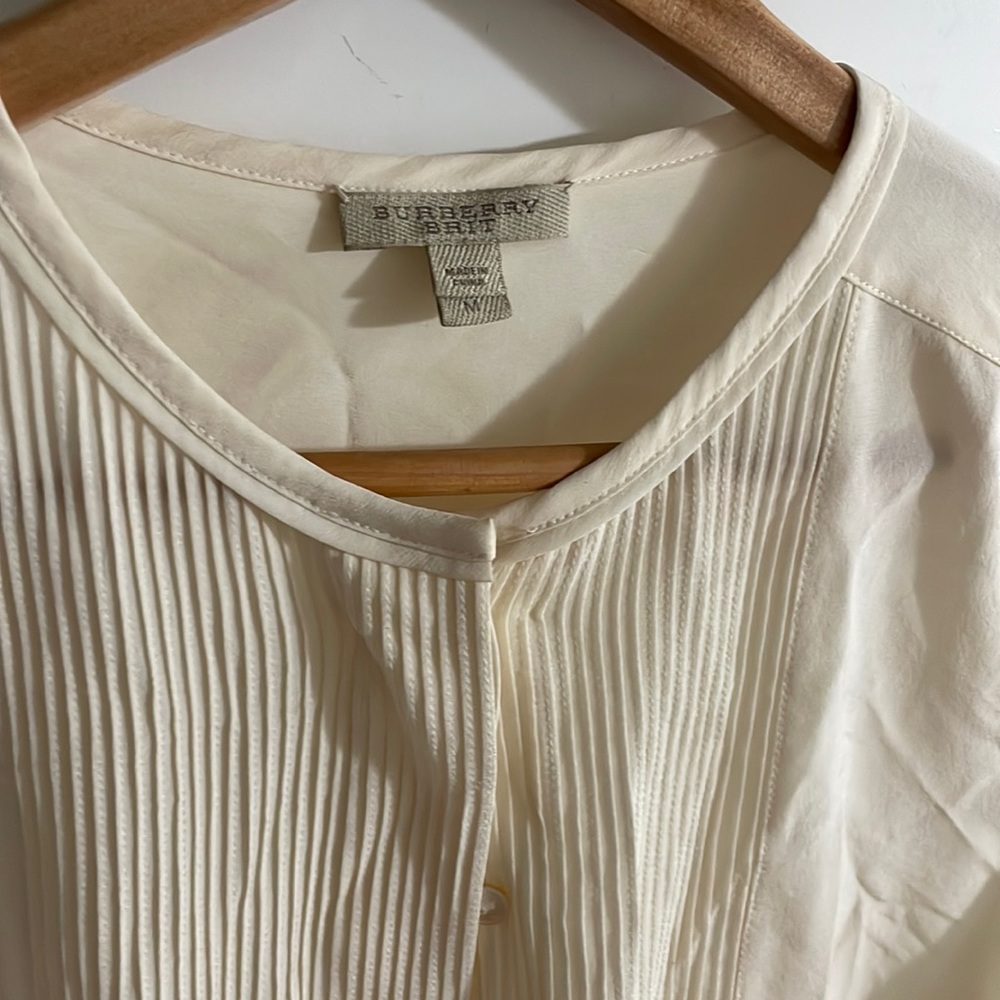 Burberry top